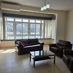 Sea View 4br Msida Sleeps 8 アパート