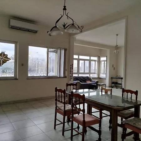 Sea View 4br Msida Sleeps 8 Daire Ta Xbiex