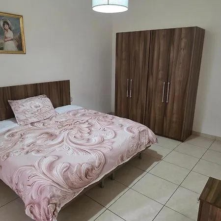 Sea View 4br Msida Sleeps 8 * Ta Xbiex