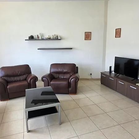 Apartament Sea View 4br Msida Sleeps 8 Ta Xbiex